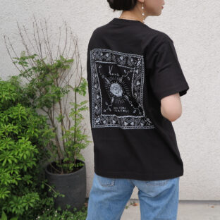 ROSE GRAPHIC TEE -BLACK-