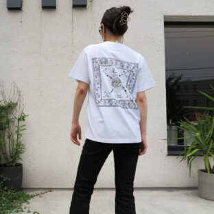 ROSE GRAPHIC TEE -WHITE-