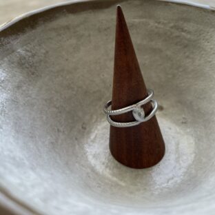 XING ROPE SILVER RING [STAINLESS STEEL]