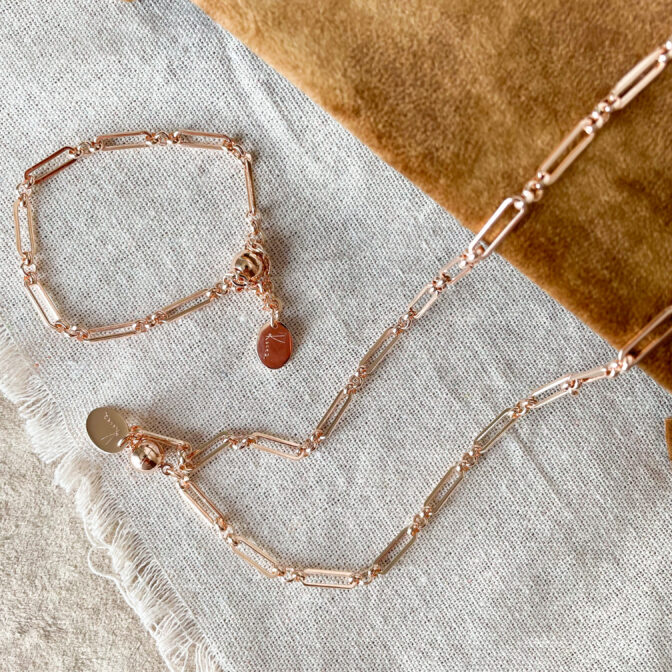 a pink gold chain bracelet