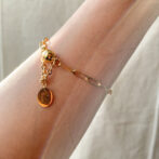 gold chain bracelet