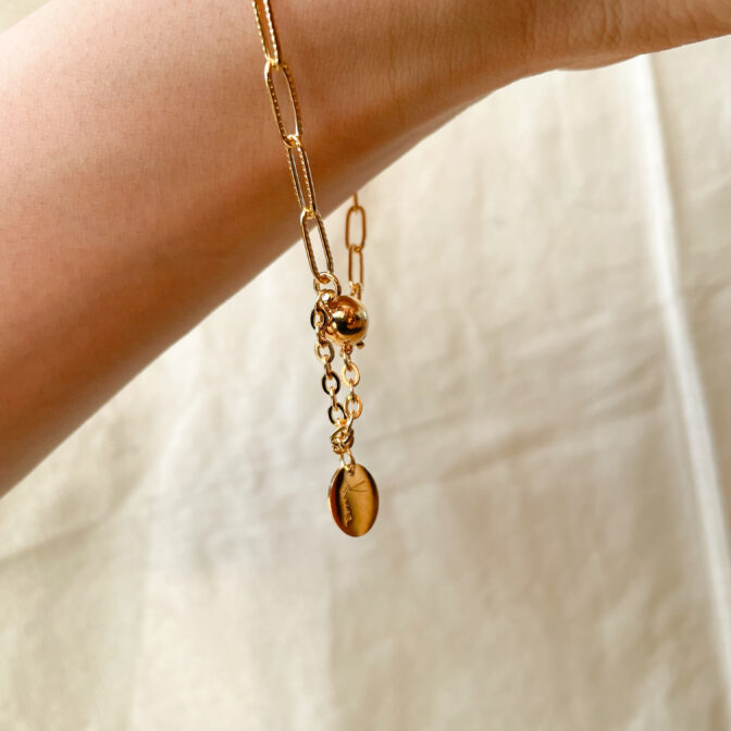 gold chain bracelet