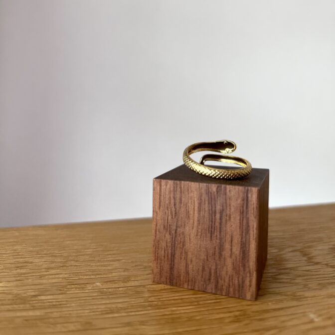 snake gold ring