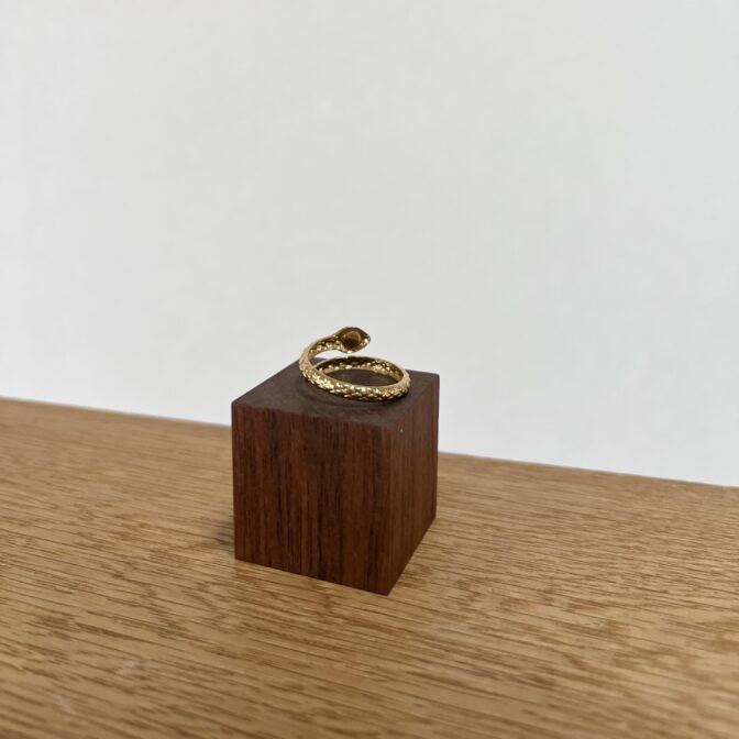 snake gold ring