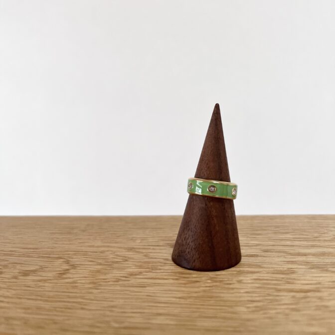 GREEN ENAMEL RING