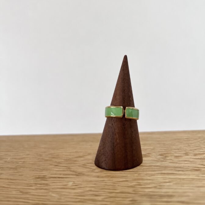 GREEN ENAMEL RING